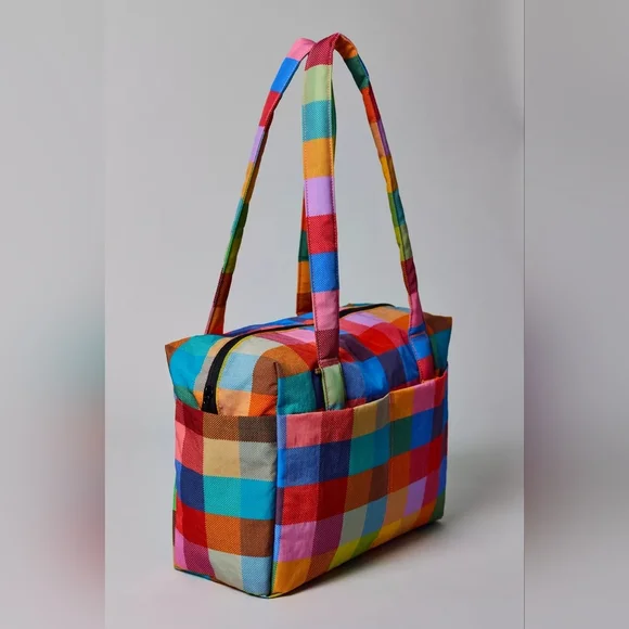 ✨ NWT BAGGU Madras Everyday Cloud Bag – Hard to Find! ✨ - Picture 2 of 6